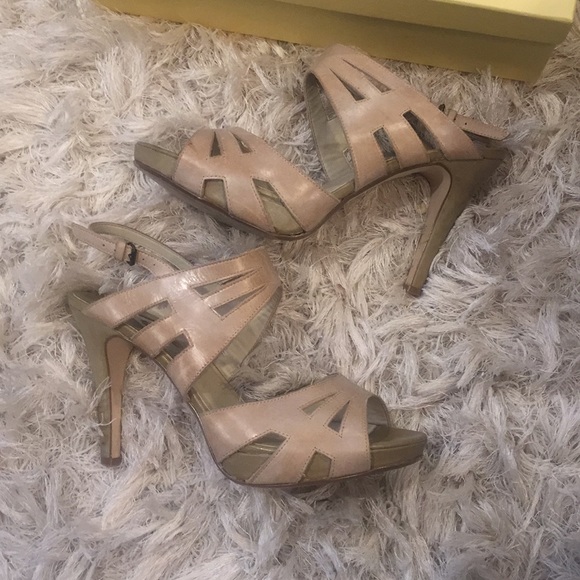 Max Studio Rodney Beige Heeled Sandal - Picture 5 of 6